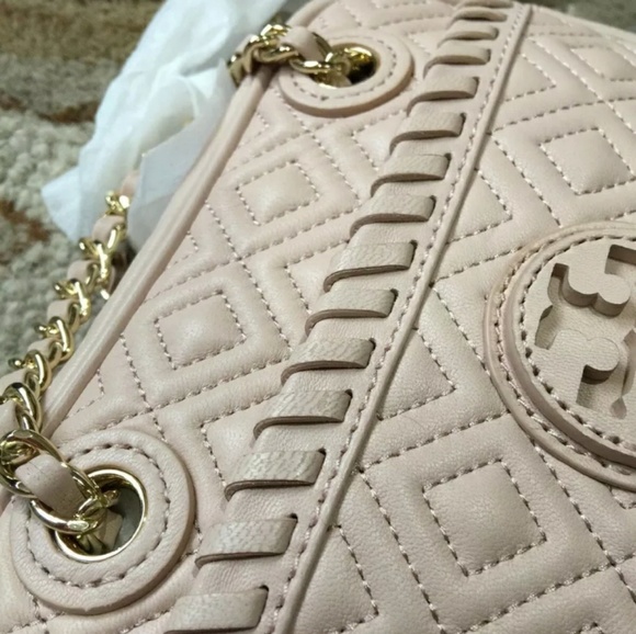 Tory Burch Light Oak Quilted Crossbody - Picture 7 of 8